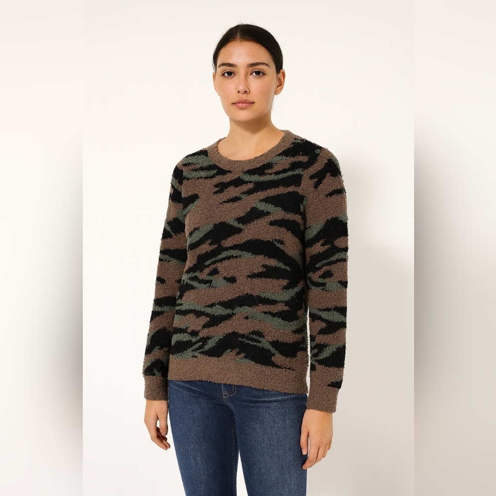 Barefoot Dreams Cozychic Seaside Crew Neck Pullover Army Green Camo Plus Size XS - Picture 1 of 10